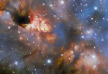 Telescópio Hubble captura imagem de formação de estrela massiva