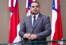 Presidente Roberto Cidade propõe lei para combater a dependência tecnológica de crianças e adolescentes nas escolas do Amazonas