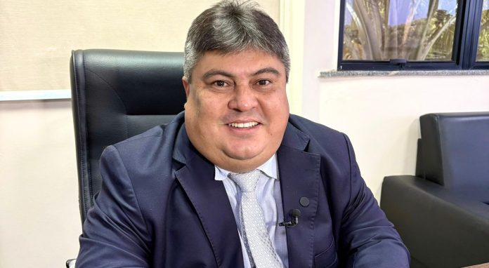 0FC5EE43-72F7-42F8-8F2A-CE79282EF6C5