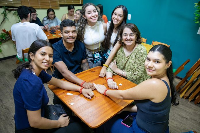 044CF5D8-5F2F-441E-8722-7D48BC463148