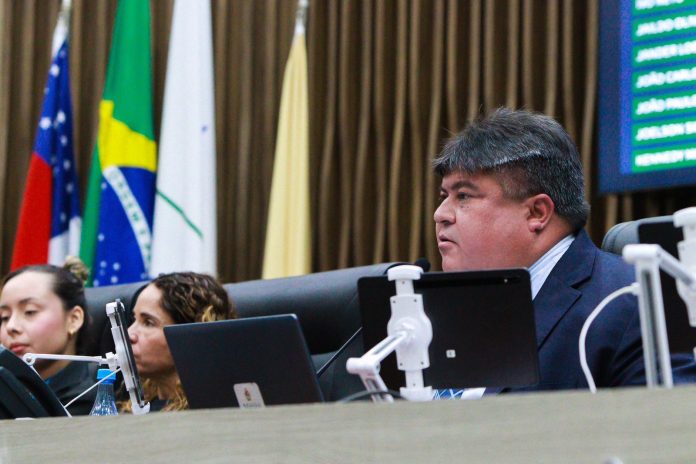 0CB563DC-4ED4-4699-9171-DEF59C0A68AB