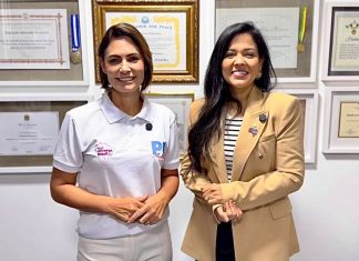 Michelle Bolsonaro faz homenagem para Professora Maria do Carmo no dia do seu aniversário