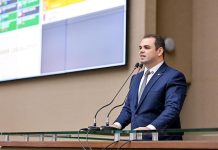 Presidente Roberto Cidade confirma realização de provas do concurso público da Aleam para 14 de dezembro