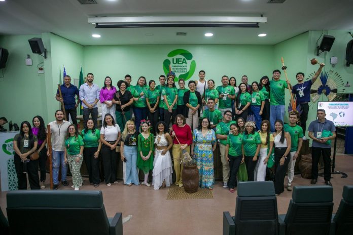 1E419CD5-2D3C-435B-84A3-A395E9549E53