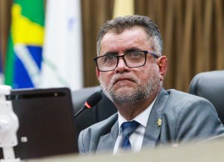Raulzinho destaca construção do primeiro playground adaptado para cadeirantes em Manaus
