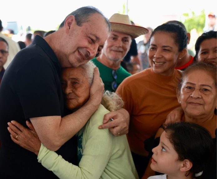 1CF4B1BF-65EA-4FD6-BCB8-A494E8634D0A