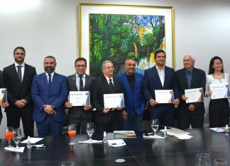 UEA recebe selo “Diamante” do TJAM