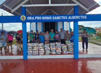 Prefeito Radinho realiza ação Natal Sem Fome com apoio das Secretarias de Assistência Social e do Interior