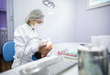 Ação da UEA leva atendimento odontológico gratuito à comunidade acadêmica e seus familiares