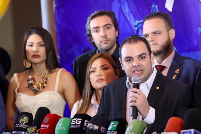 8BC2C177-3821-4ABF-8F12-62CA2AF80C65