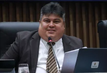 David Reis garante continuidade do concurso público da CMM
