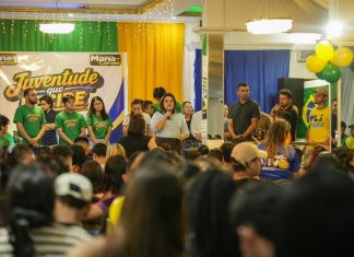 ’Chegou a hora dos jovens ocuparem a política’, diz Maria do Carmo em encontro na zona Norte de Manaus