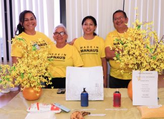 Aos 71 anos, aluna da Escola do Legislativo da CMM conclui curso de inglês e reforça importância da qualificação