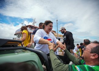 ’Mudar só depende da gente’: Professora Maria do Carmo reafirma compromisso com população de Tefé e Codajás