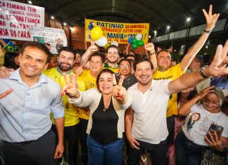 Professora Maria do Carmo se emociona com carinho dos moradores da zona Sul