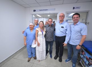 Governador Roberto Cidade visita Hospital Francisca Mendes e conhece tecnologia utilizada em cirurgias cardíacas pediátricas