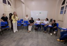 Thaisa Cidade acompanha início de curso inédito de Informática do Cetam para adolescentes com TEA