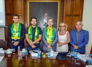 Capitão Alberto Neto critica “manicômio tributário” e cobra apoio a empresários em reunião da ACA