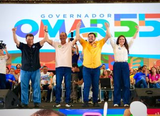 Omar reúne apoio dos 62 prefeitos do Amazonas e defende união para governar o Estado